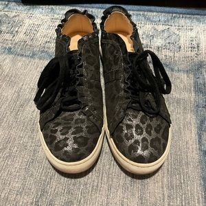 Kate Spade cheetah leopard sneakers 7.5 gray